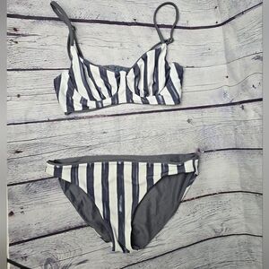 Kitty & Vibe Reversible Striped Bikini Set in Gray and White Size XS